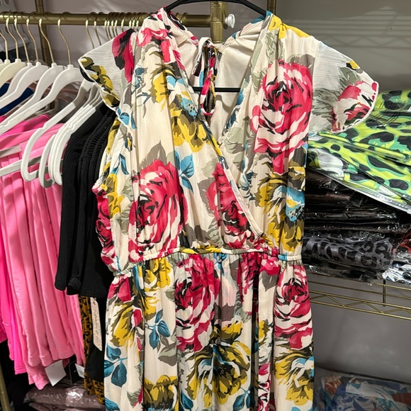 Band of Gypsies Dresses & Skirts - Floral Maxi Dress